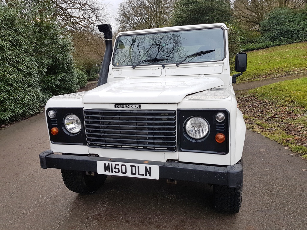 1995 LAND ROVER DEFENDER 90 300 TDI COUNTY STATION WAGON Simmonites