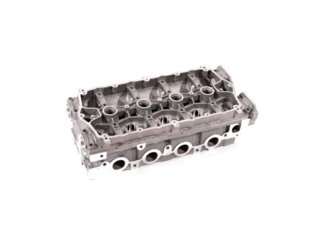 Freelander 1.8 Petrol cylinder head