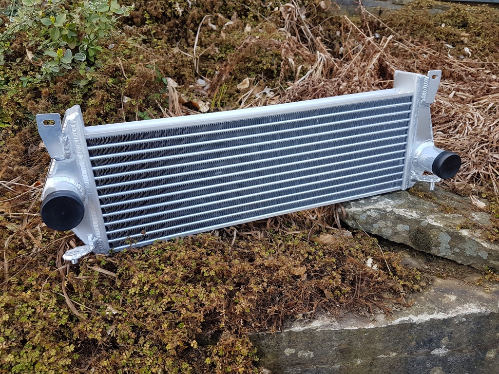 HI FLOW INTERCOOLER DEFENDER TD5 /TDCI