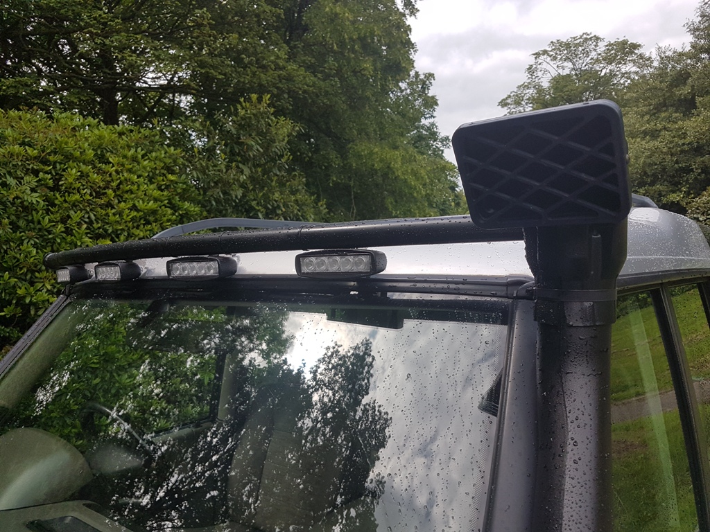 2003 LAND ROVER DISCOVERY II TD5 MANUAL OFF ROADER - Simmonites