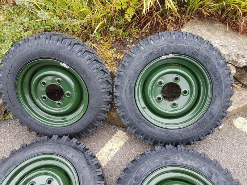 Steel Rim Original Series – Refurbished set of Bronze green with 600 x 16 tyres