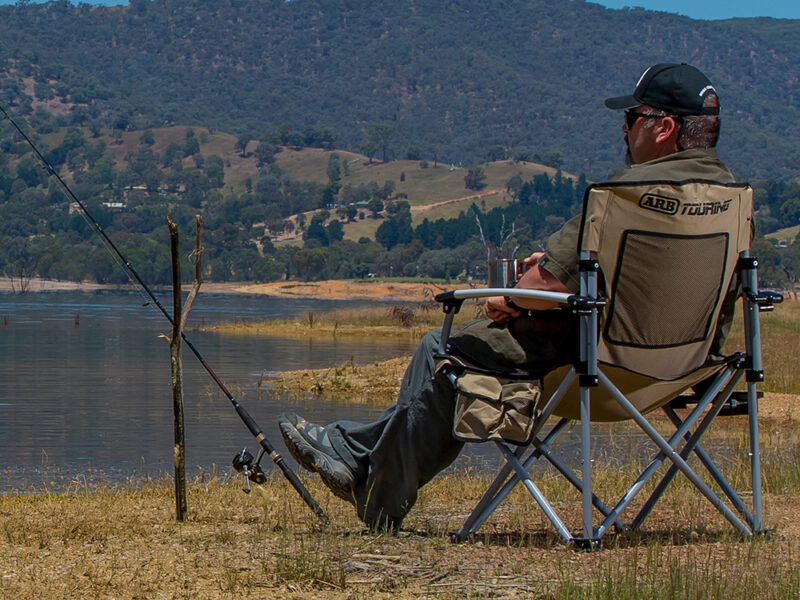 ARB Camping Chair WITH CLIP ON TABLE