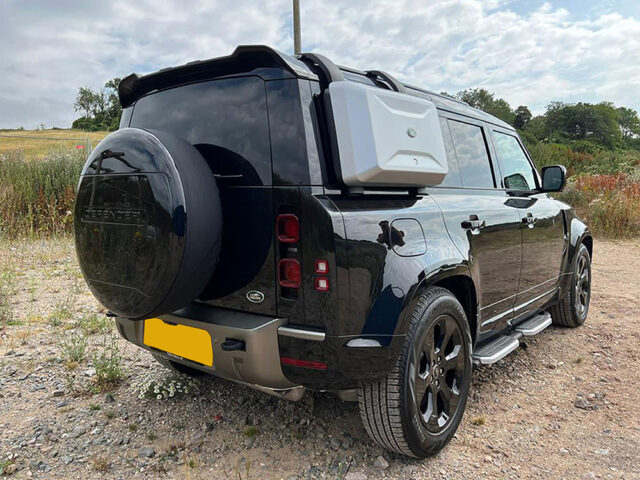 REAR ROOF SPOILER DEFENDER 2020