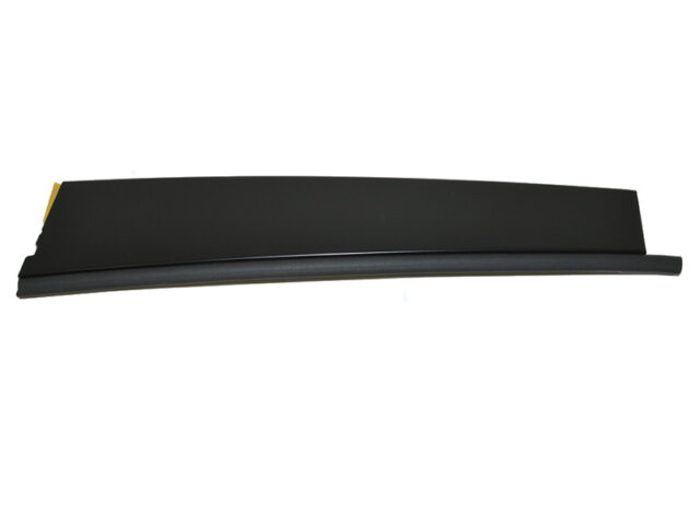 FINISHER RH "C" PILLAR 2005- 2013 PART NO. LR016346