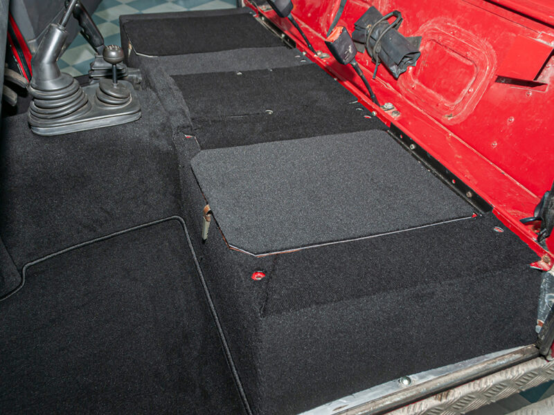 Carpet Kit Defender Front TO SUIT 300Tdi & Td5 - R380 gearbox