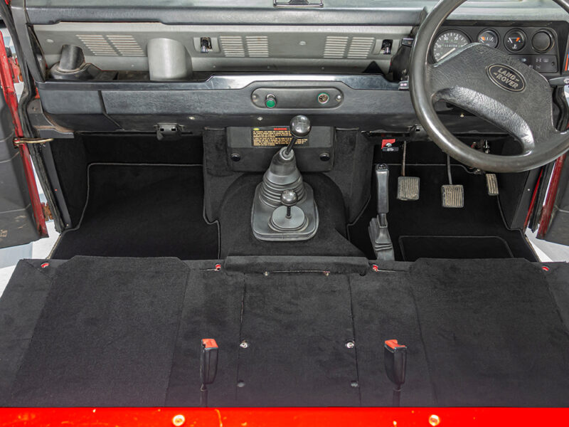 Carpet Kit Defender Front TO SUIT 300Tdi & Td5 - R380 gearbox