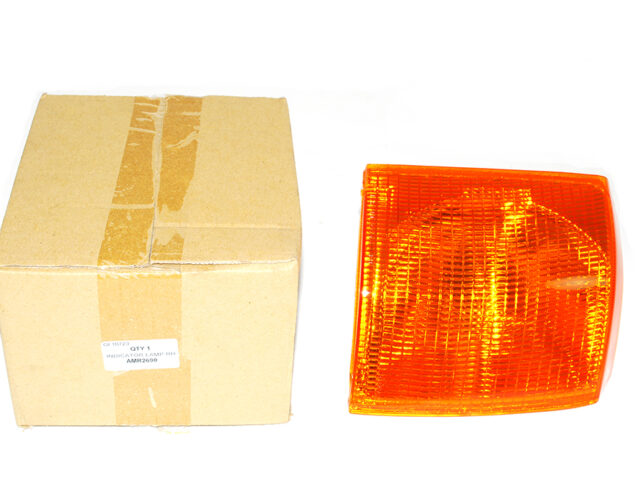 RANGE ROVER P38 FRONT INDICATOR LAMP RH AMR2690