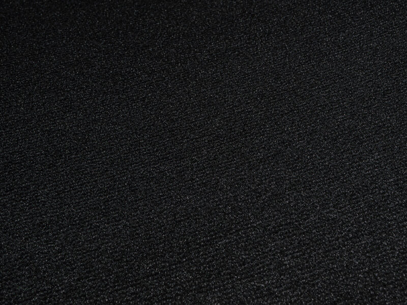Defender Carpet Kit Front carpet set Black RHD Puma 2.2