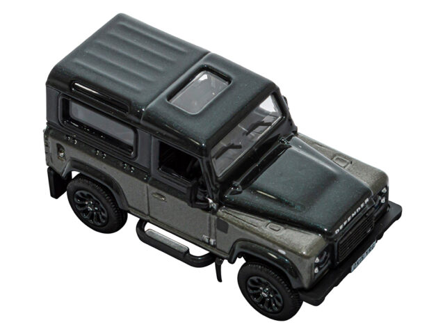Diecast Defender 90 autobiography 1:76 Scale