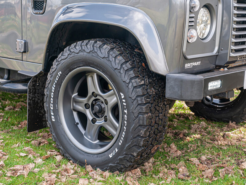 Caradoc Alloy Wheel DA3522 18X9"