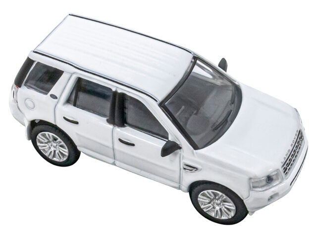 DIECAST FUJI WHITE FREELANDER 2 1:76 SCALE