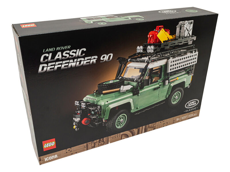 Lego Classic Defender 90