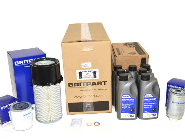 Service Kit With 10W-40 Oil Defender 200Tdi DA6002COM