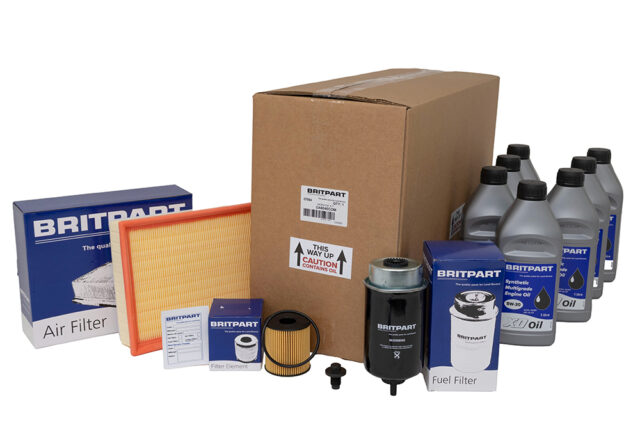 Service Kit With 5W-30 Oil Defender 2007 - 2016 up to DA444246 DA6040COM