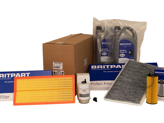 Service Kit With 5W-30 Oil Range Rover L322 3.6 V8 Efi Diesel with DPF DA6066COM Service Kit With 5W-30 Oil Range Rover L322 3.6 V8 Efi Diesel with DPF DA6066COM