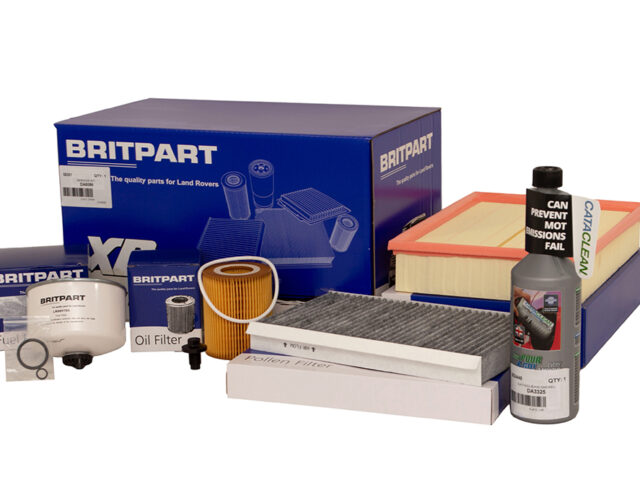 Service Kit with Cataclean Discovery 4 - 3.0 V6 Diesel with DPF DA6086CAT Service Kit with Cataclean Discovery 4 - 3.0 V6 Diesel with DPF DA6086CAT