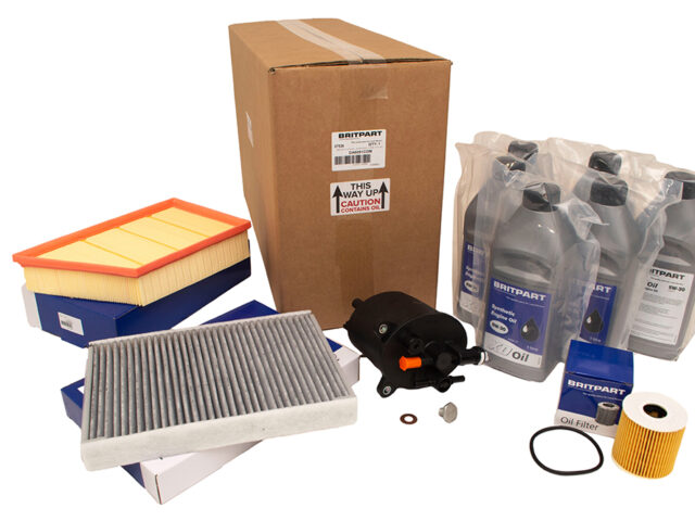 Service Kit With 5W-30 Oil Range Rover Evoque 2.2 Diesel with DPF DA6091COM Service Kit With 5W-30 Oil Range Rover Evoque 2.2 Diesel with DPF DA6091COM