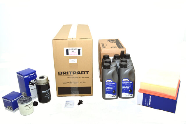 Service Kit with 5W-30 Oil Defender 2007 - 2016 2.2 without DPF DA444247 onwards DA6109COM