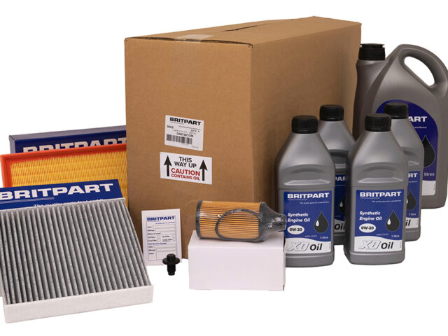 Service Kit With 0W-20 Oil Defender 2020 on 3.0 AJ20P6 Petrol DA6738COM