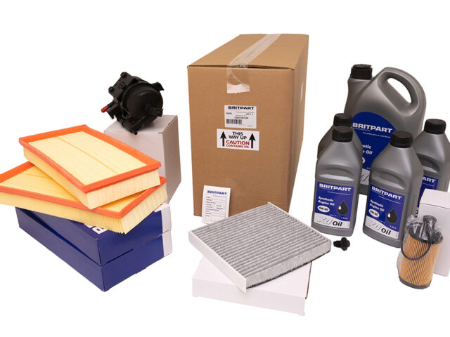 Service Kit With 0W-30 Oil Discovery 5 Ingenium Diesel 3.0 AJ20D6 HA000001 to L2426462 DA6730COM