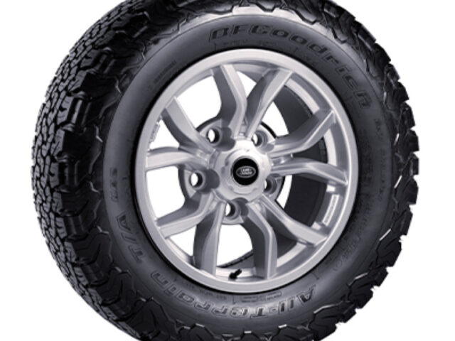BOWLER 18" CLASSIC DEFENDER WHEELS SILVER