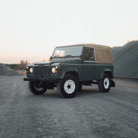 90" Full Hood Sand Canvas