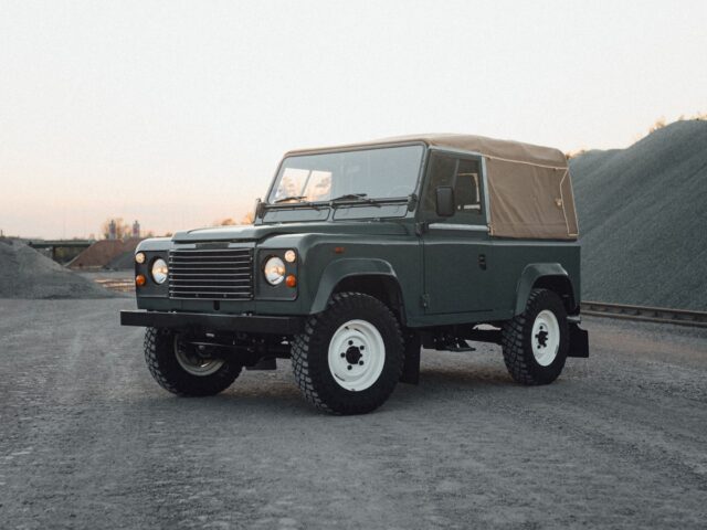 90" Full Hood Sand Canvas (without side windows)